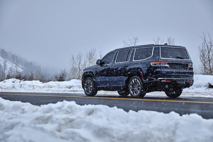 2022 Jeep Grand Wagoneer Beacon NY