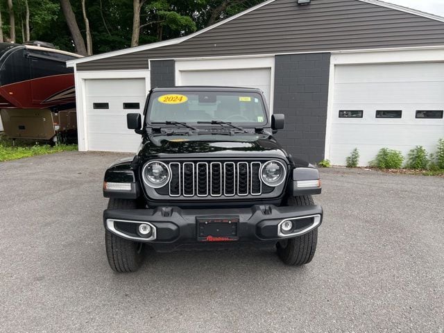 2024 Jeep Wrangler Sahara's photo