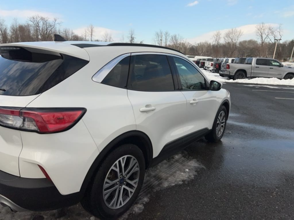 Used 2022 Ford Escape SEL SUV