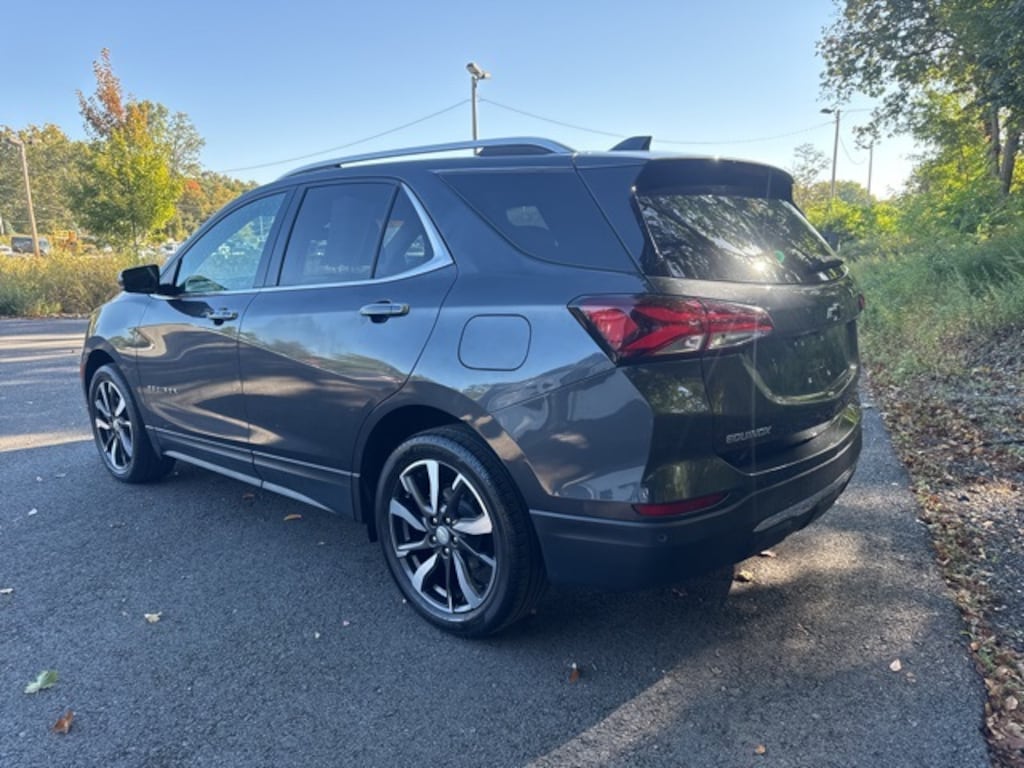 Used 2022 Chevrolet Equinox Premier SUV