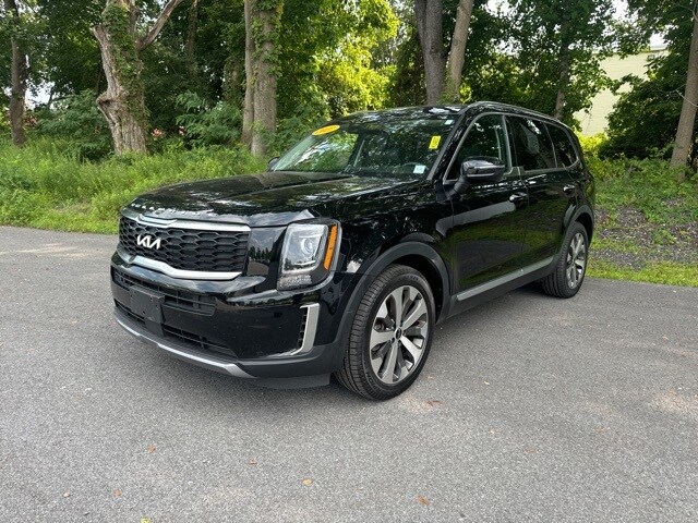 2022 Kia Telluride S photo 3