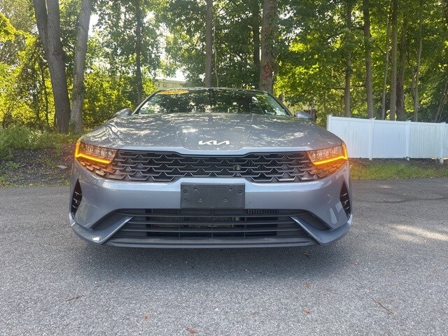 2022 Kia K5 LX photo 2
