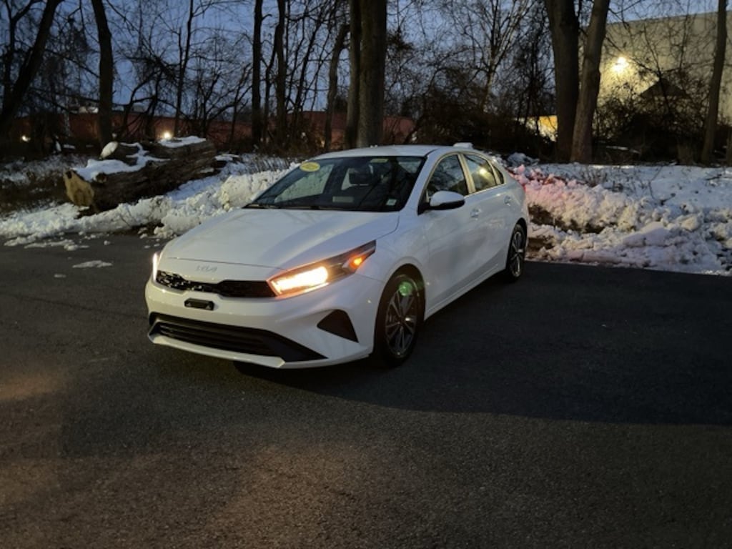 Certified 2023 Kia Forte LXS Sedan