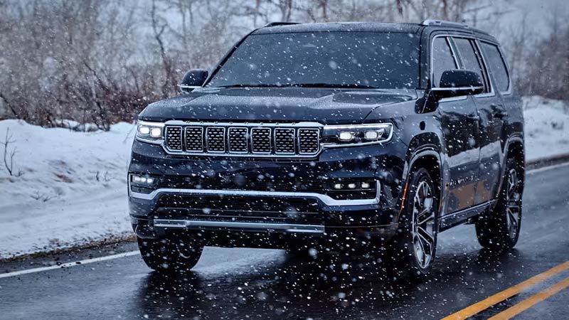 DCDJR-800x450-24-wagoneer-snow-1223.jpg