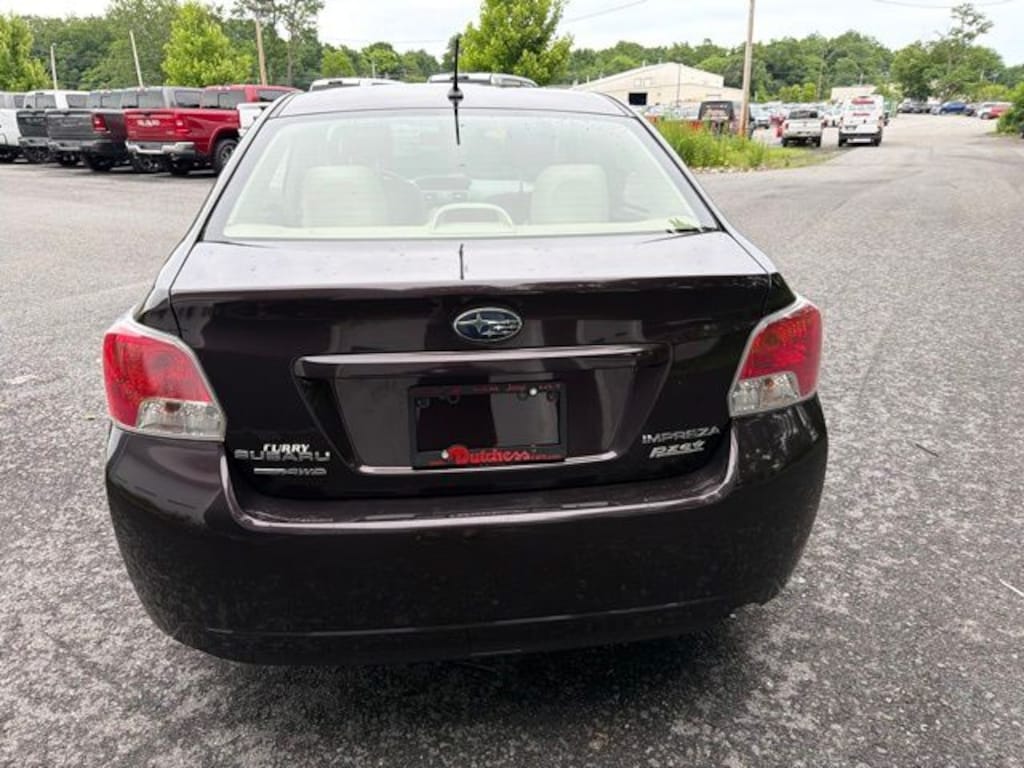 Used 2013 Subaru Impreza 2.0i Premium 4dr Sedan