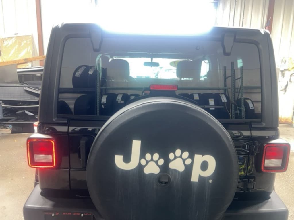 Used 2021 Jeep Wrangler Sport SUV