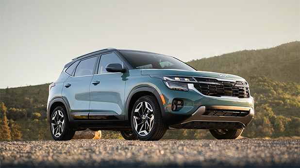 2024 Kia Seltos in Pluton Blue for sale in New York