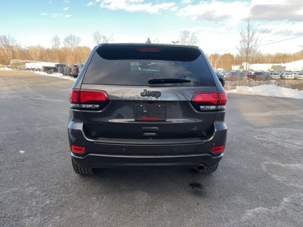 Used 2020 Jeep Grand Cherokee Altitude SUV