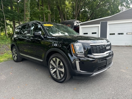 2022 Kia Telluride S SUV