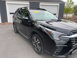 2024 Subaru Ascent Limited SUV