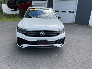 2024 Volkswagen Tiguan 2.0T SE R-Line Black SUV