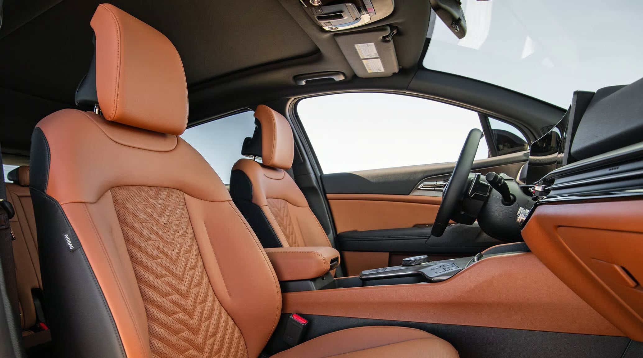 2026 Kia Sportage Side Profile Wheel Design Dutchess Kia in Poughkeepsie, NY