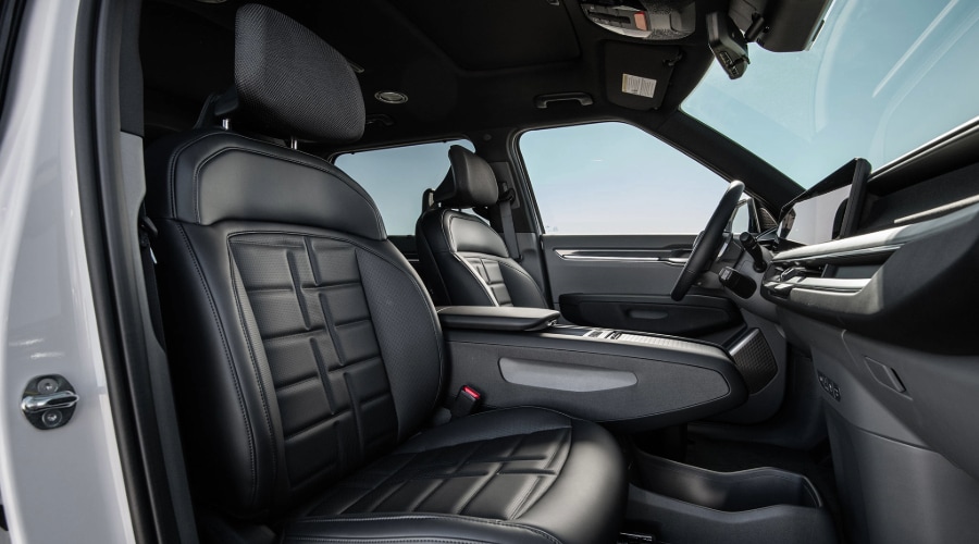 2026 Kia EV9 Driver and Passenger Side Seating 