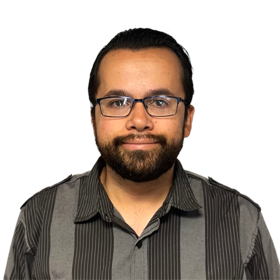 Staff member Eli Rodriguez from ID_091feeddfc75