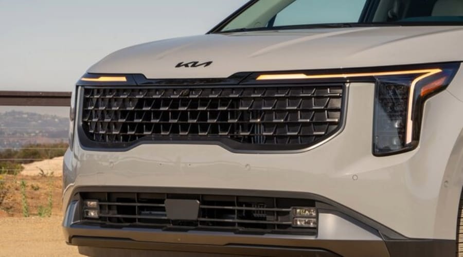 2026 Kia Carnival Hybrid Front Grille