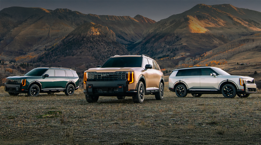 DKia-900x500-27-Telluride-trio.png