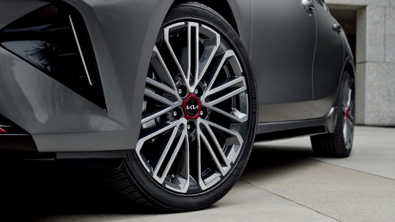 Dutchess Kia Routine Maintenance Tie Rotation