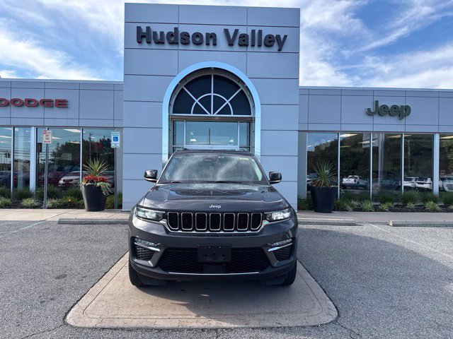 2022 Jeep Grand Cherokee