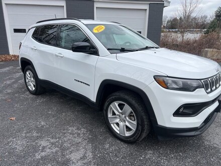 2022 Jeep Compass Latitude SUV