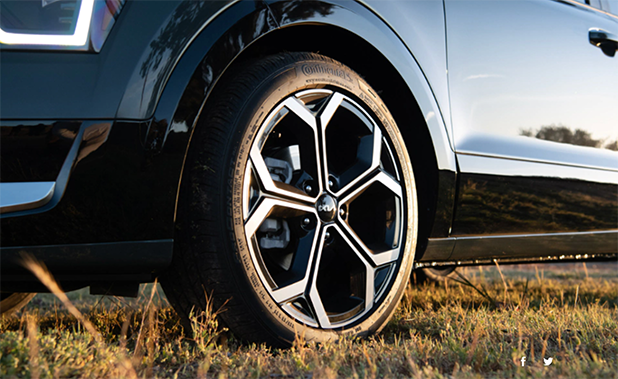 2023 Kia Niro 18-inch alloy wheels.png