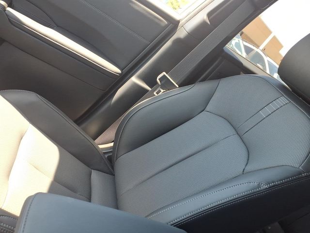 2026 Subaru Outback Touring - Photo 23