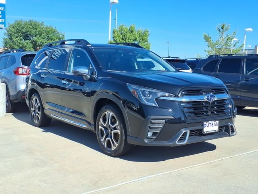 Used 2023 Subaru Ascent Touring SUV