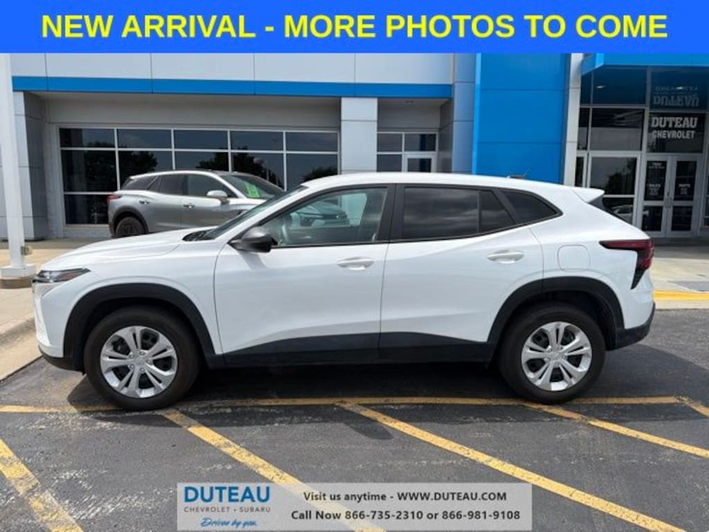 Used 2024 Chevrolet Trax LS SUV