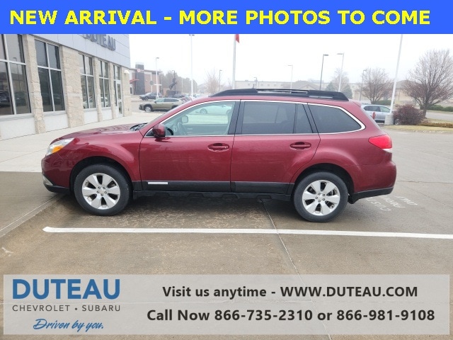 2011 Subaru Outback I Limited's photo