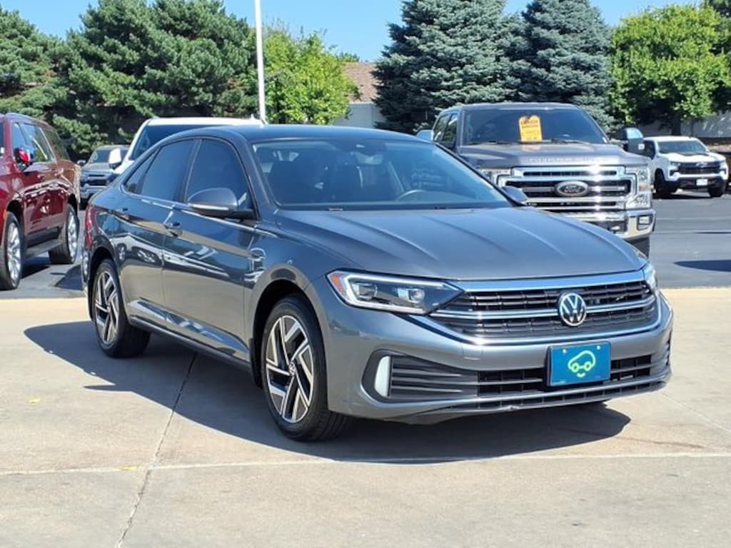 Used 2024 Volkswagen Jetta 1.5T SEL Sedan