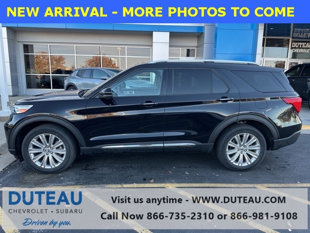 2022 Ford Explorer Limited's photo