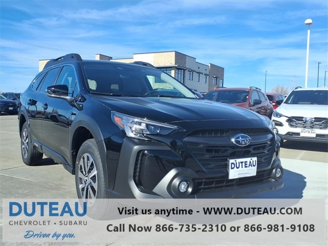 2025 Subaru Outback Premium's photo