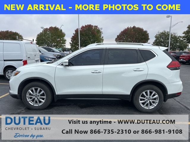 2017 Nissan Rogue SV