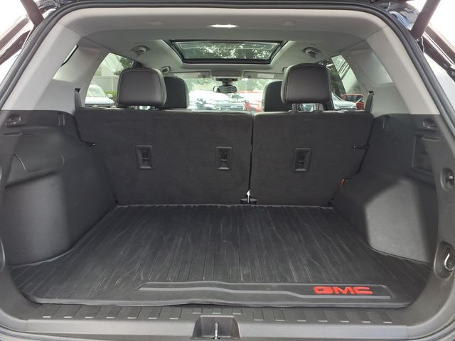 2022 GMC Terrain SLT - Photo 8