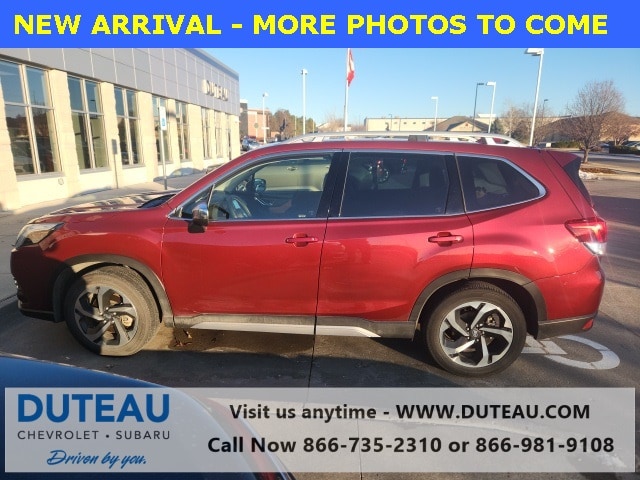 2023 Subaru Forester Touring's photo