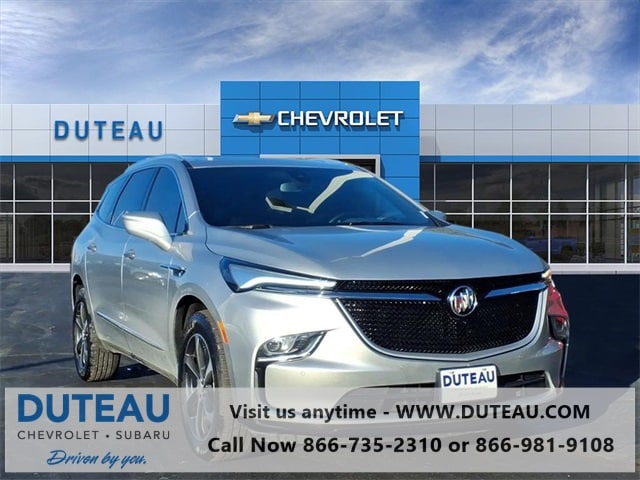 2022 Buick Enclave Essence's photo