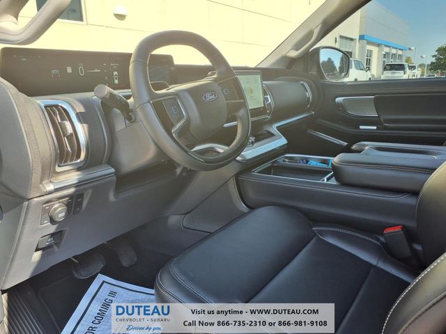 2025 Ford Expedition Platinum - Photo 12