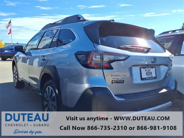 2025 Subaru Outback Touring XT photo 3