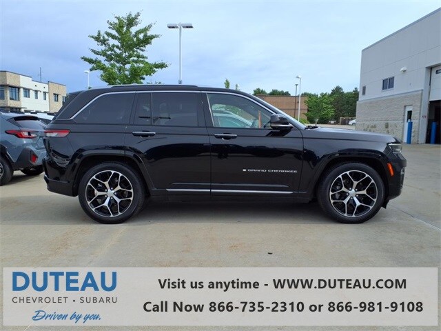 2022 Jeep Grand Cherokee Summit Reserve photo 2