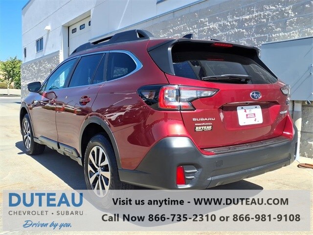 2022 Subaru Outback Premium photo 3