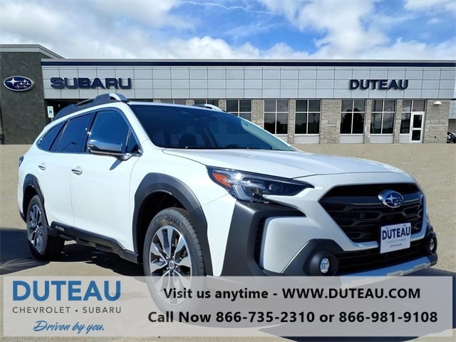 2025 Subaru Outback Touring's photo