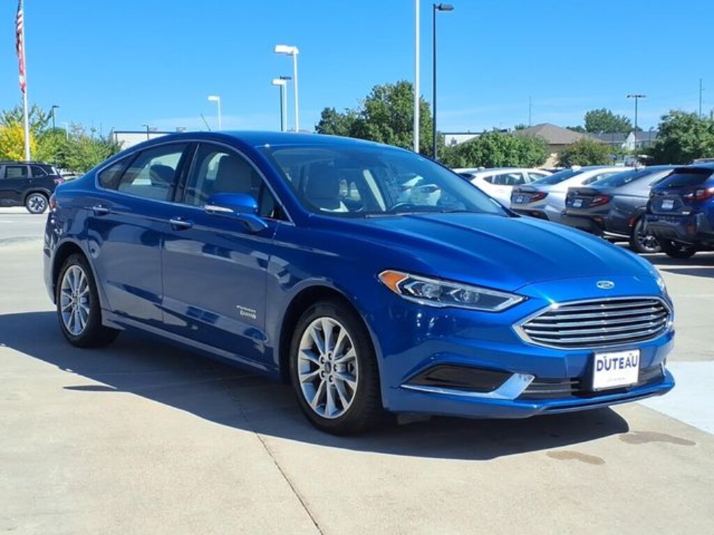 Used 2018 Ford Fusion Energi SE Luxury Sedan