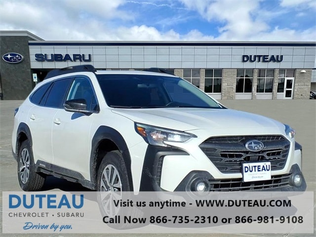 2025 Subaru Outback Premium's photo