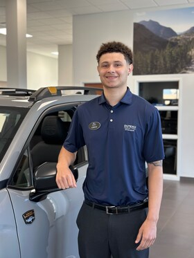 Staff member LeBeck Warren from 503460feda73