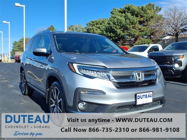 2019 Honda Pilot Elite's photo