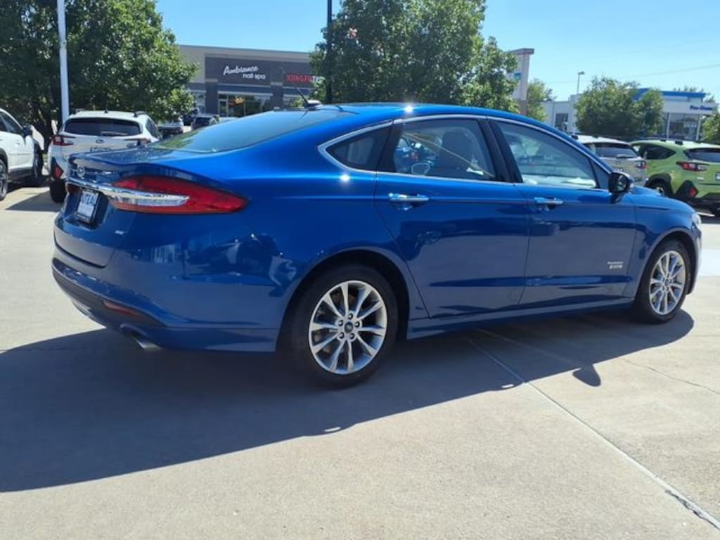 Used 2018 Ford Fusion Energi SE Luxury Sedan