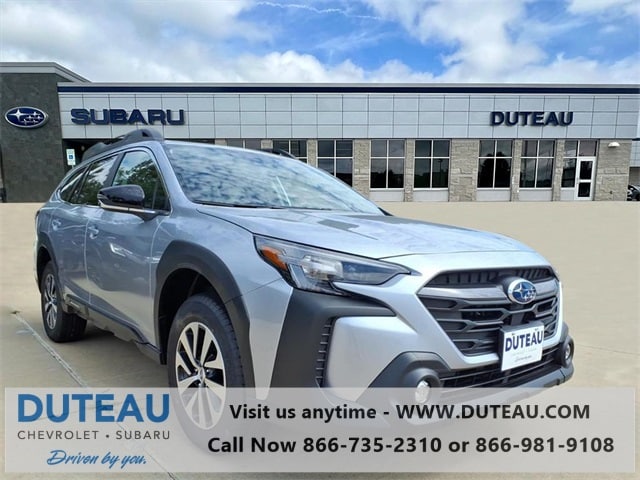 2025 Subaru Outback Premium's photo