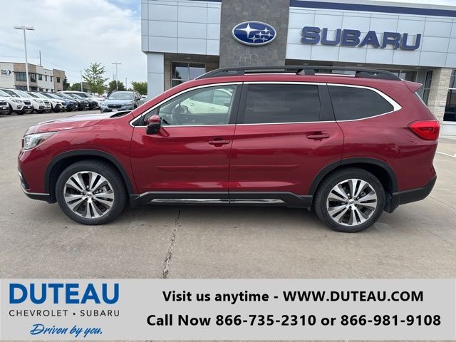 2022 Subaru Ascent Limited 7 Passenger's photo