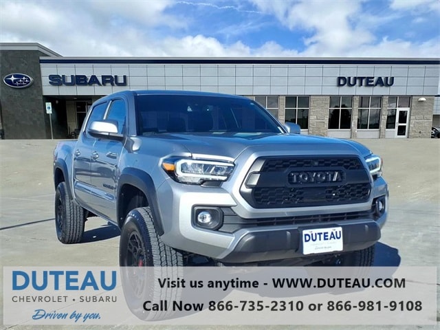 2023 Toyota Tacoma TRD Off Road's photo