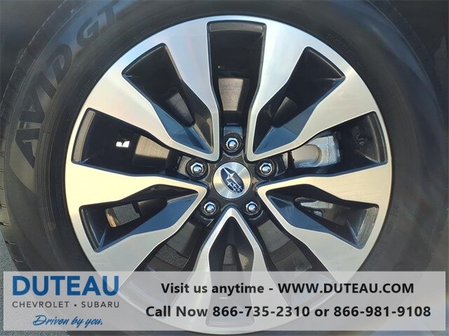 2025 Subaru Outback Touring XT photo 2