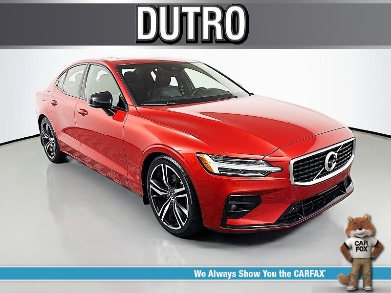 2019 Volvo S60 T5 R-Design's photo